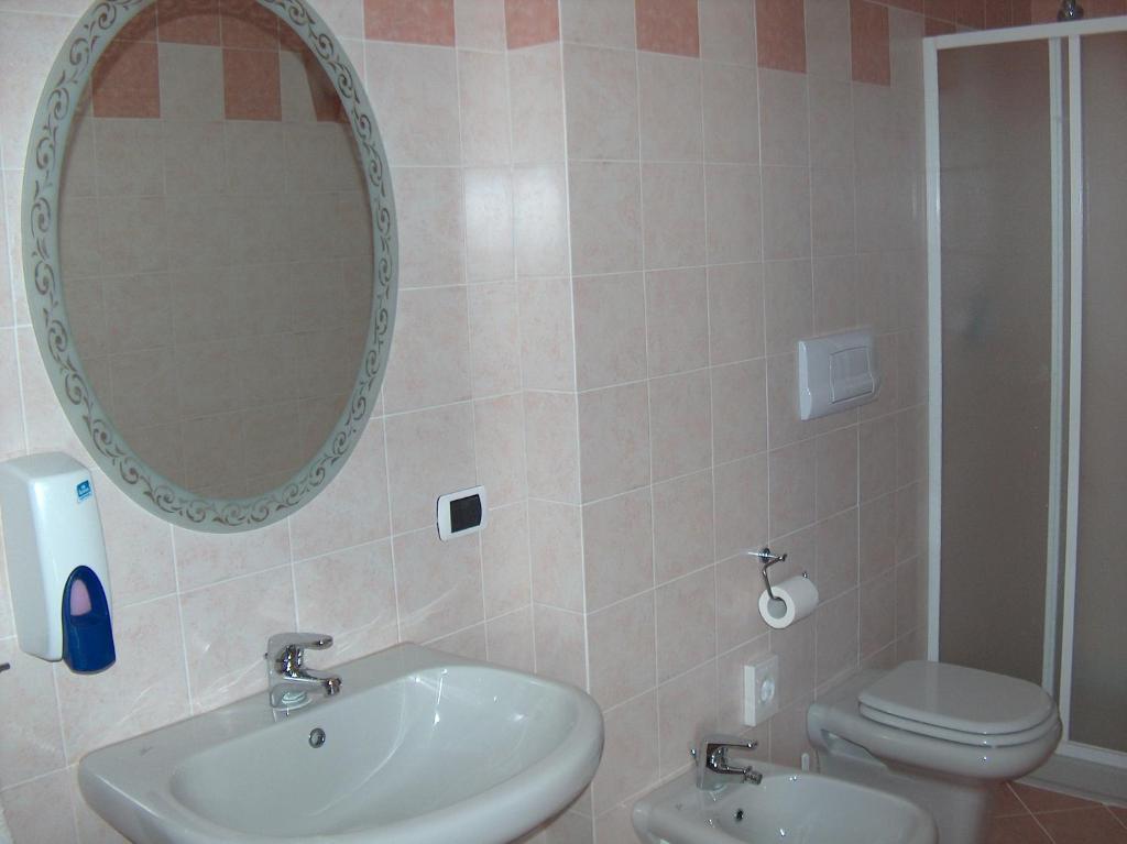 Hotel Ristorante Lepanto Salò Pokoj fotografie