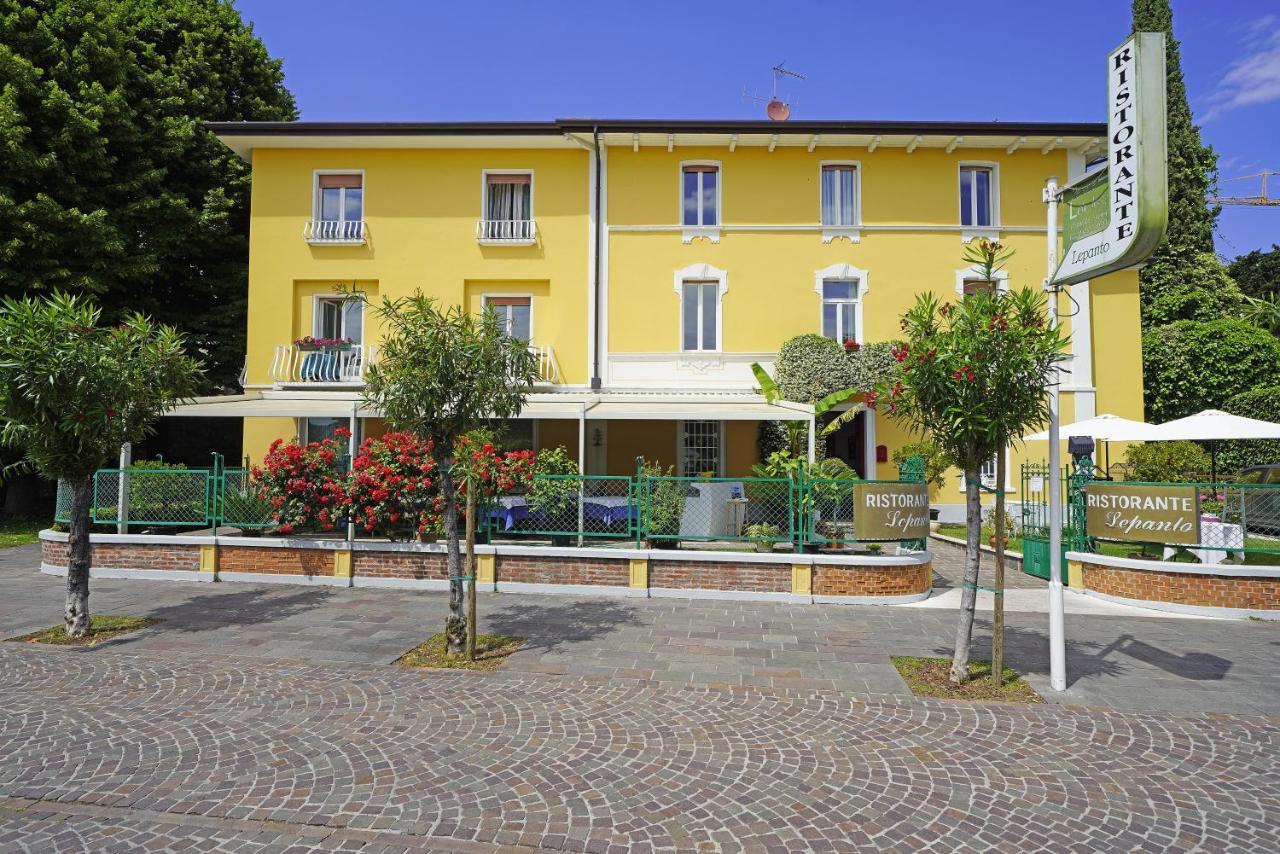 Hotel Ristorante Lepanto Salò Exteriér fotografie